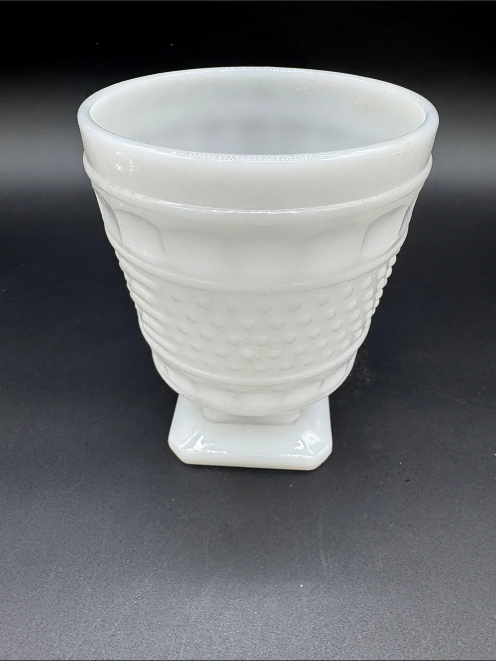 Vintage White Milk Glass Planter Vase NAPCO 1180 CLEVELAND on bottom EUC